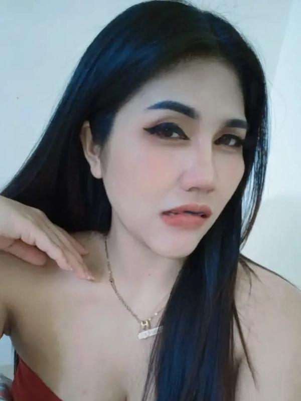 Experience Unforgettable Moments with Yoko Velvet by Your Side