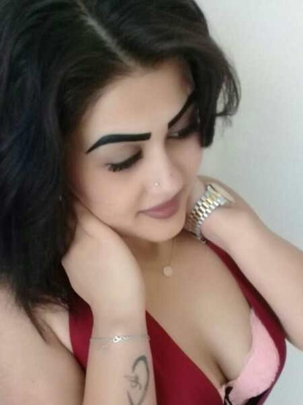 Experience Unforgettable Moments with Hitomi Mist Today