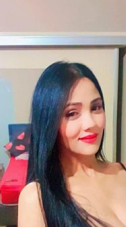 Discover Unforgettable Moments with Airi Scarlet Your Dream Escort